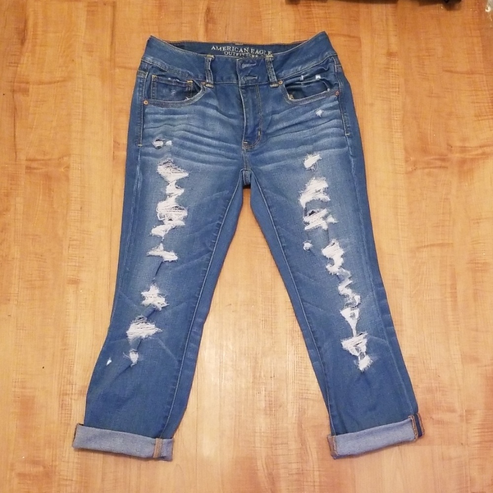 American Eagle Ripped Artist Crop Jeans